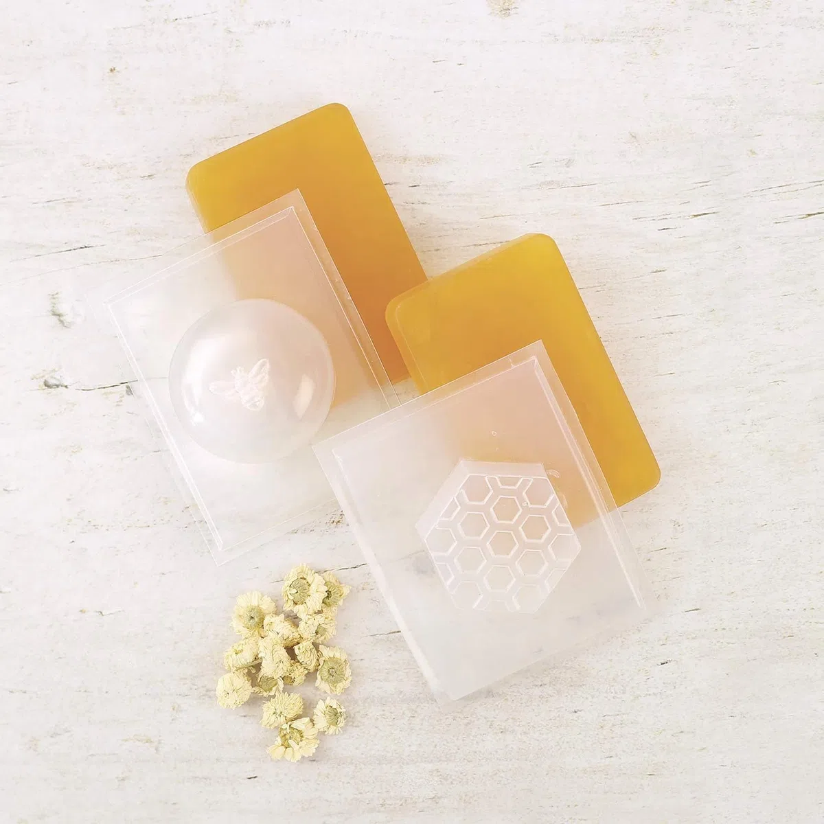 Graine Créative Faire Ses savons au Miel - Coffret DIY
